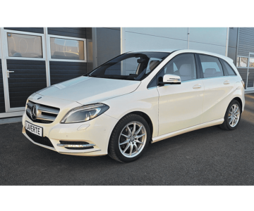 Autorent-Pärnus-Mercedes-Benz-B180